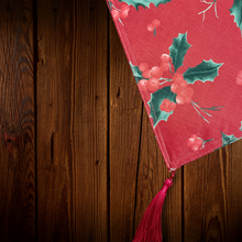 Cargar imagen en el visor de la galería, Camino de mesa rojo con diseño navideño. Unid.
