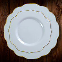 Cargar imagen en el visor de la galería, Blanco con borde dorado irregular. Plato Principal. Unidad
