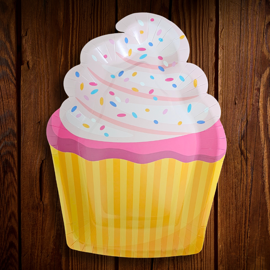 Cupcake blanco-amarillo . Plato Principal. 10 Unid.