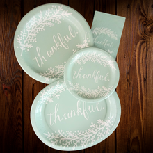 Cargar imagen en el visor de la galería, Thankful. Servilletas rectangulares. Sage green. 12 Unid.
