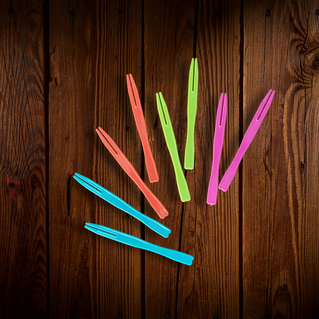 Palillos plásticos para aperitivos. Pinza. 20 Unid.