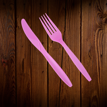 Cargar imagen en el visor de la galería, Juego de tenedor y cuchillo. Rosado. 2 Piezas

