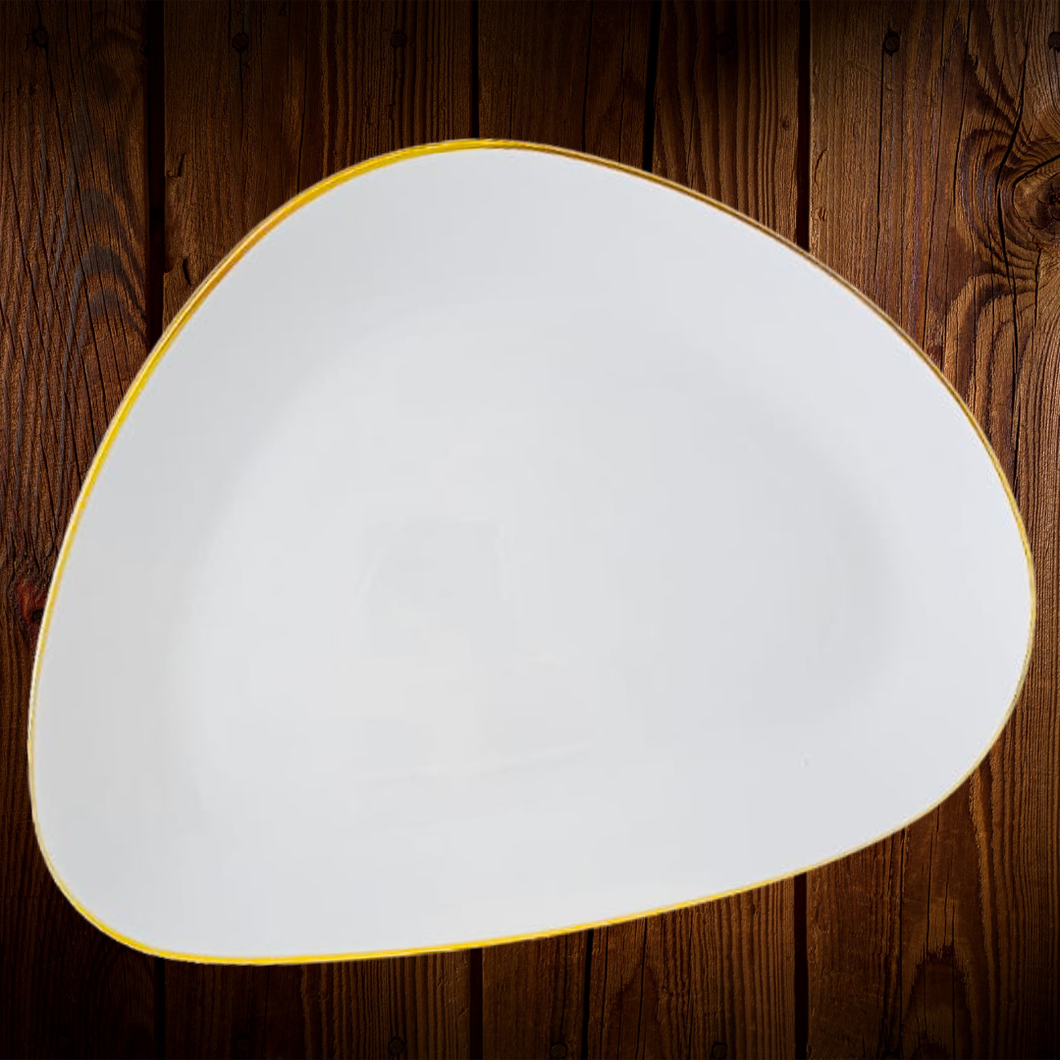 Set Blanco con borde dorado. Plato Principal. 6 Unidades. ULTIMO SET