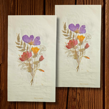 Cargar imagen en el visor de la galería, Servilleta Rectangular Flores. 10 Unid.
