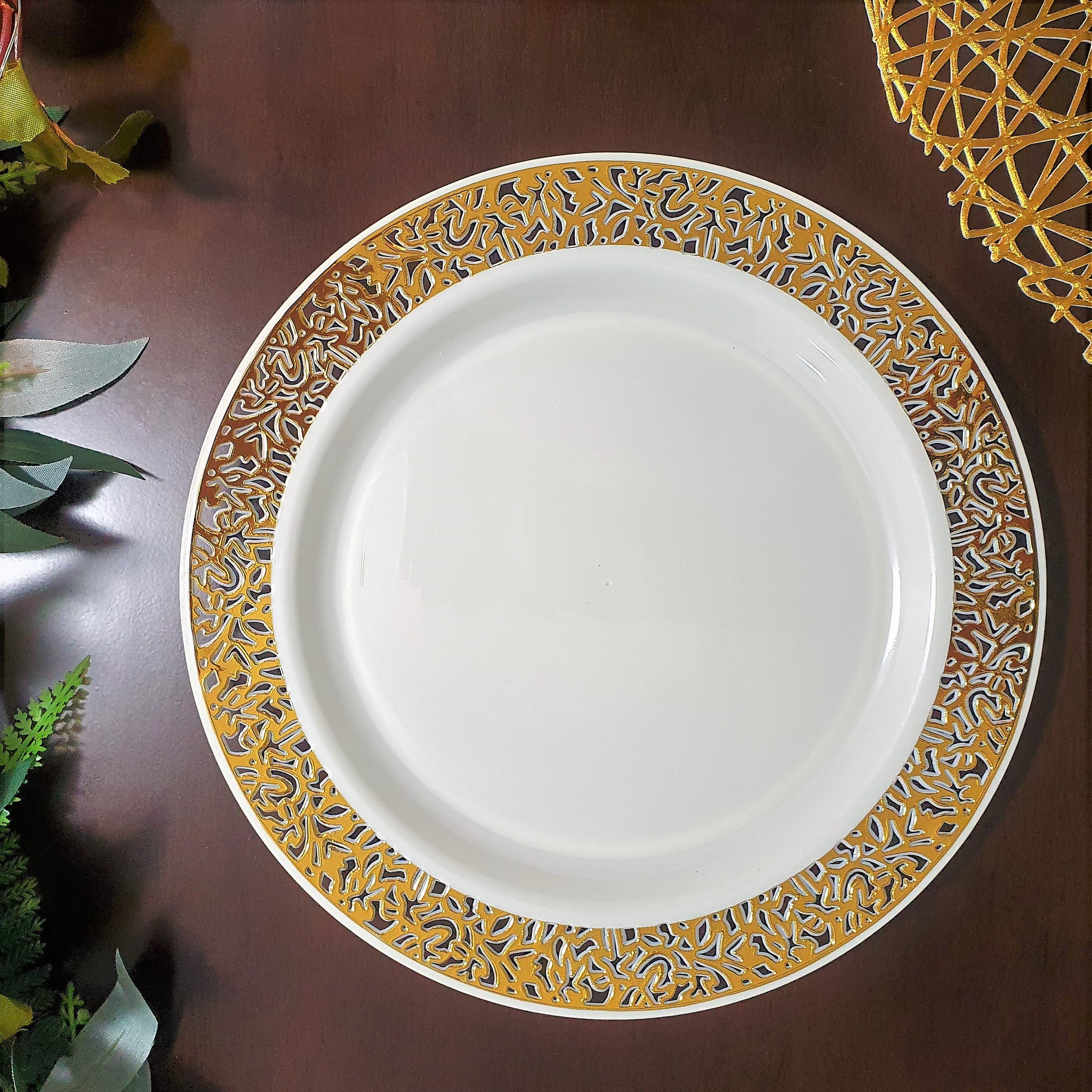 Marfil con encaje dorado. Plato Principal. 6 Unid. UNICO SET – Vive tu mesa, image size:2048x2048