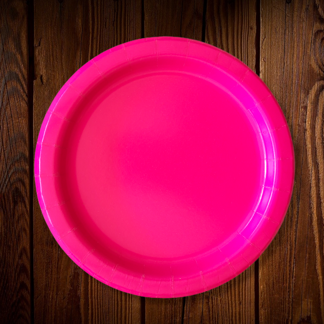 Platos de colores sin diseño. Principales. 9 Pulgadas